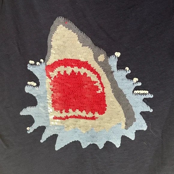 GAP Dark Blue Tee with Shark Sequin Design - Picture 3 of 6